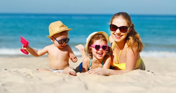 Pourquoi choisir port vendres pour vos vacances entre mer, montagne et nature préservée